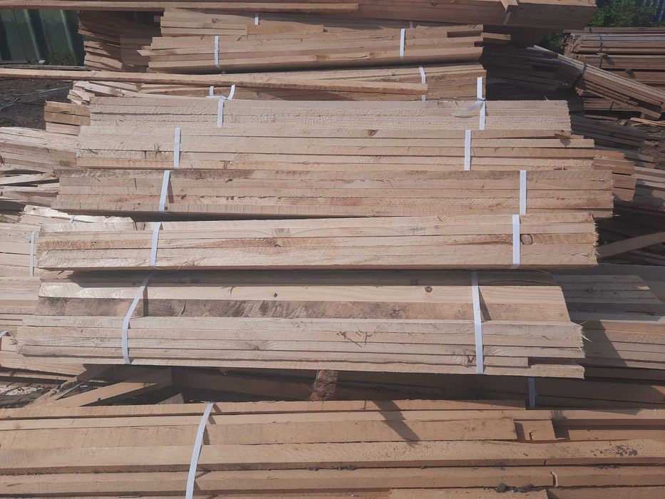 więźba dachowa , deski, pellet