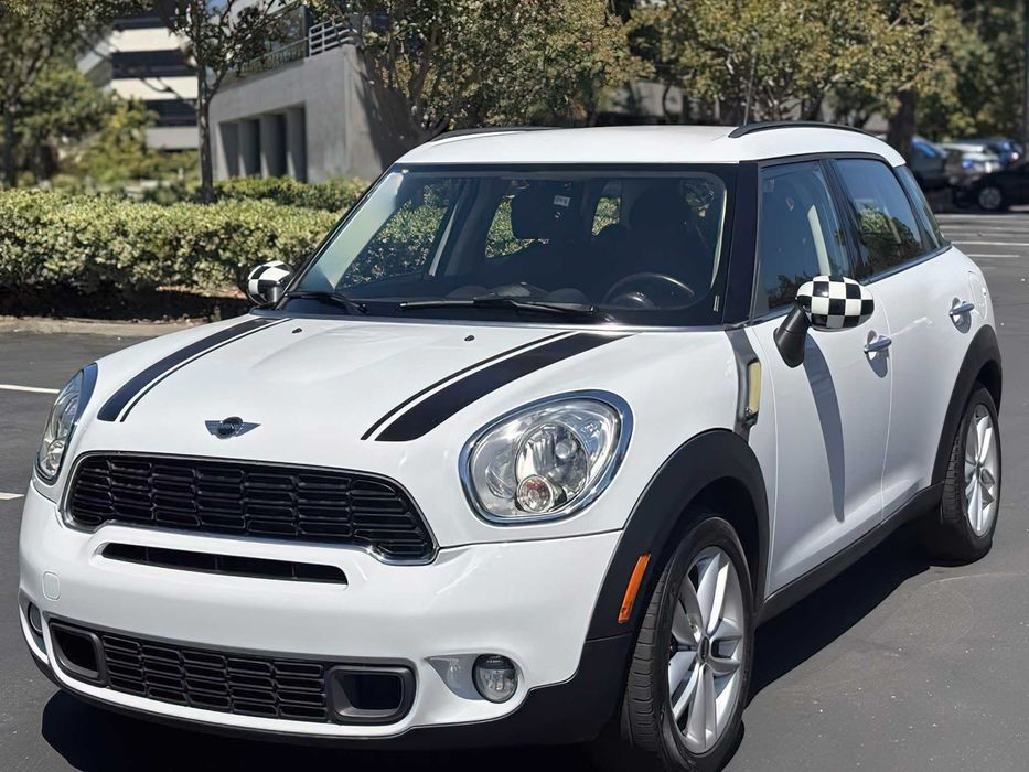 MINI Cooper Countryman      2013