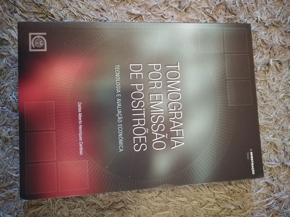 Lote de livros de direito e ciências da saúde desde 8 euros