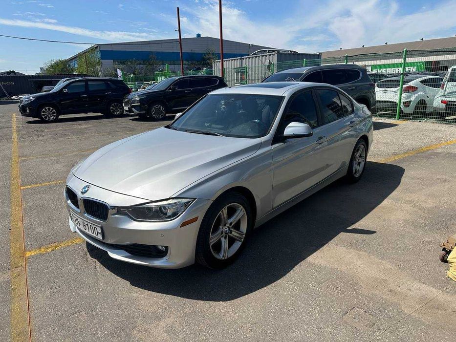 BMW 3 Series 320d F30 2015 з Кореї