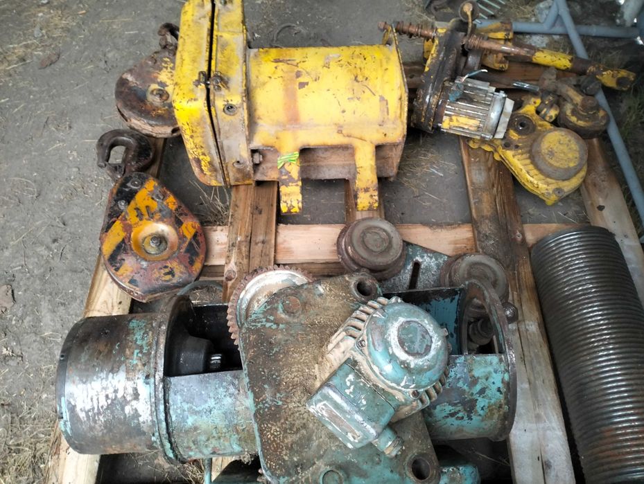 Запчасти тельфера (тали) . Тельфер некомплект. Барнаул. Бу.