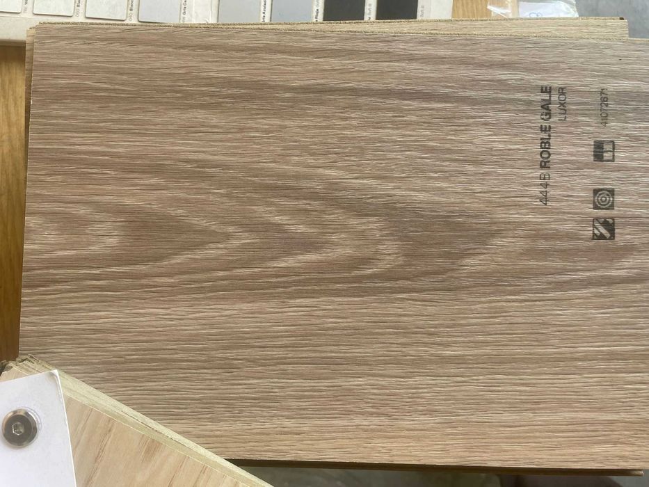 Pavimento flutuante AC5 (FINSA)