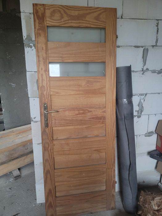 Drzwi drewniane wewnętrzne