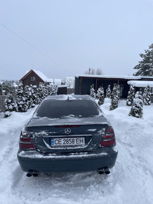 Продам статусний автомобіль Mercedec-Benz W211