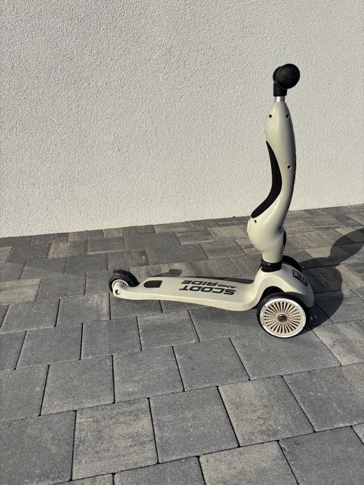 Hulajnoga scoot and ride + kask do kompletu
