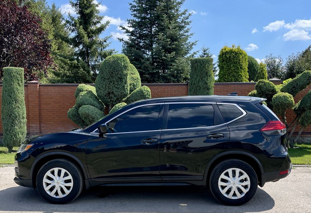 Продам Nissan rogue