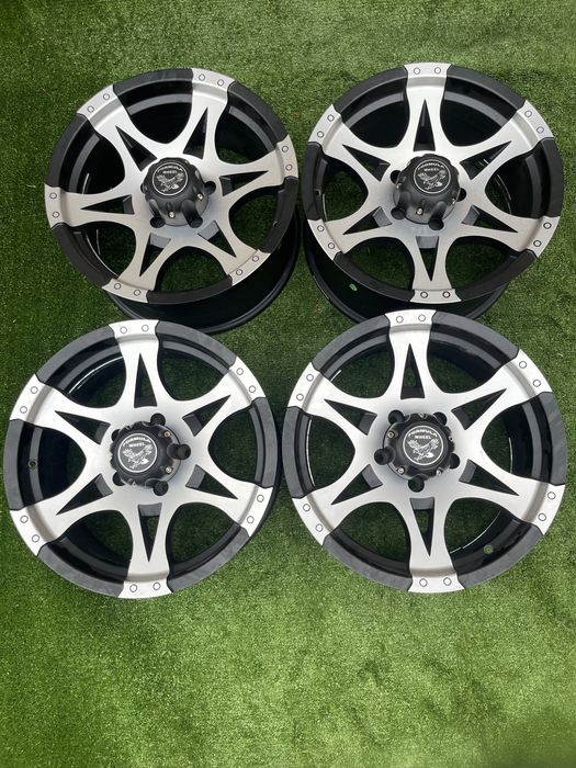 Jantes 17  5x127 jeep wrangler/ jeep cherooke