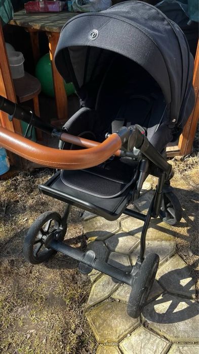Продам коляску Roan Bass Next 2в1