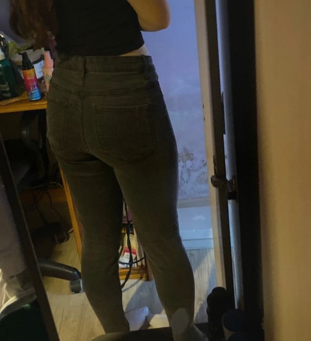 Spodnie jeansowe damskie