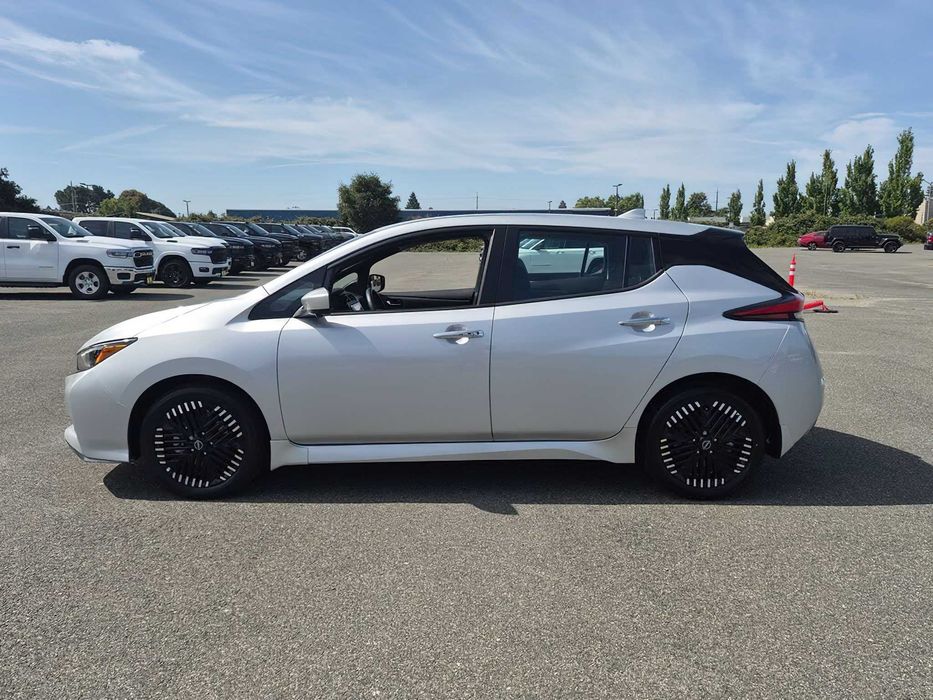 Nissan LEAF SV PLUS      2024