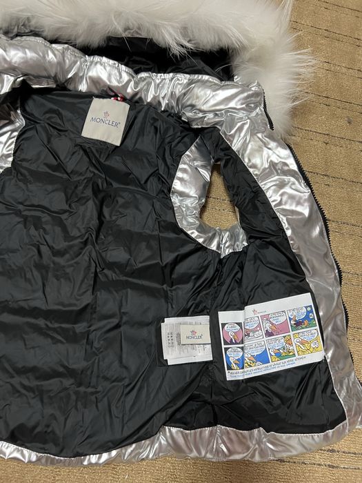 Продам жилетку на весну і можна на ранню осінь