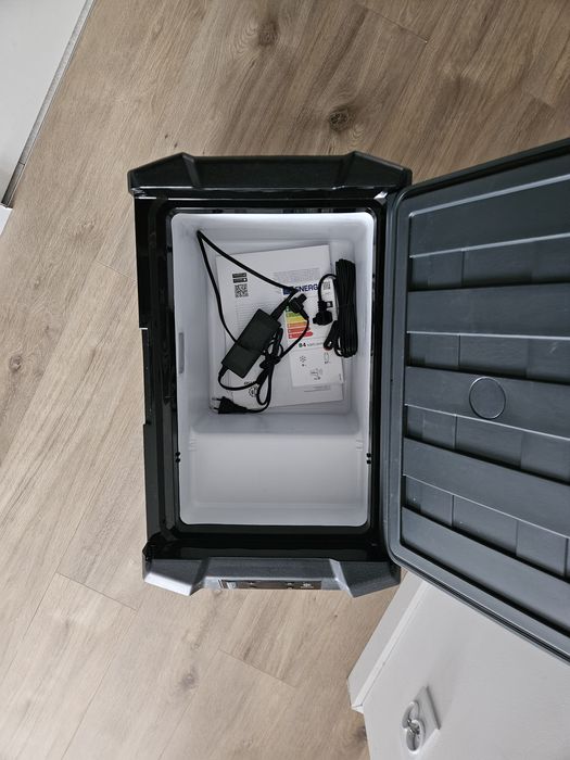 Lodówka turystyczna Peme Quest 30 Dark Sky kompresorowa