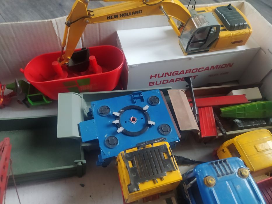 Zabawki siku matchbox welly majorette