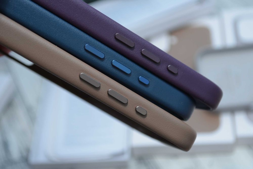 Кожаный чехол Leather Case iphone 17 15 16e pro max magsafe animation