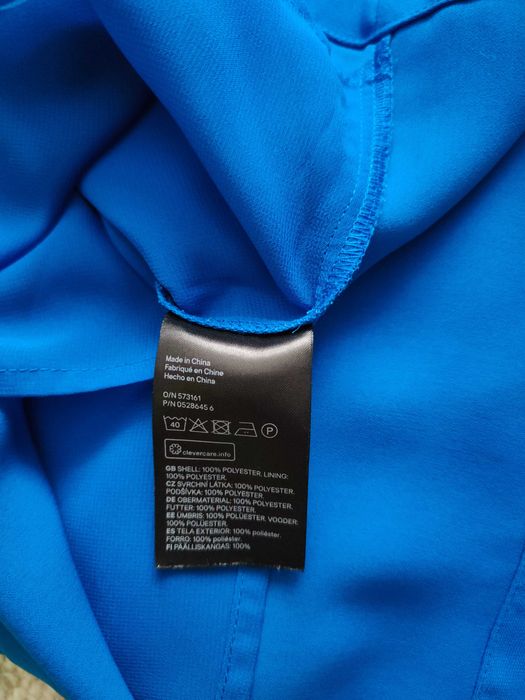 Bluzka H&M kolor niebieski kobaltowym rozmiar 34/36