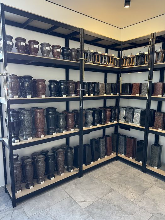 Аксесуари з граніту. Студія Гранітних Виробів. ZVYAGEL GRANIT