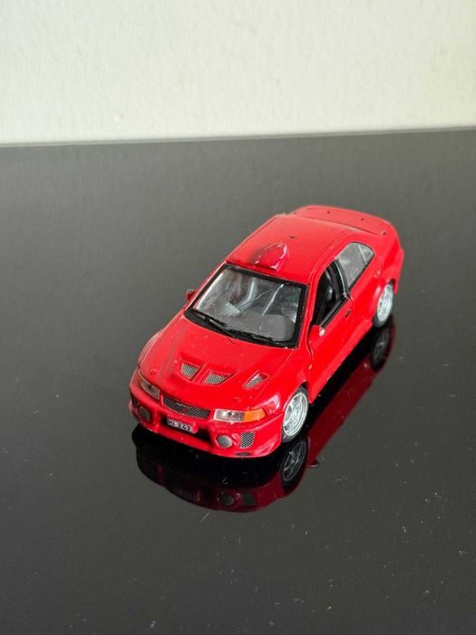 Carrinhos de Coleção 1:38 - 1:43 (Maisto, Bburago, Corgi, Brandbase)