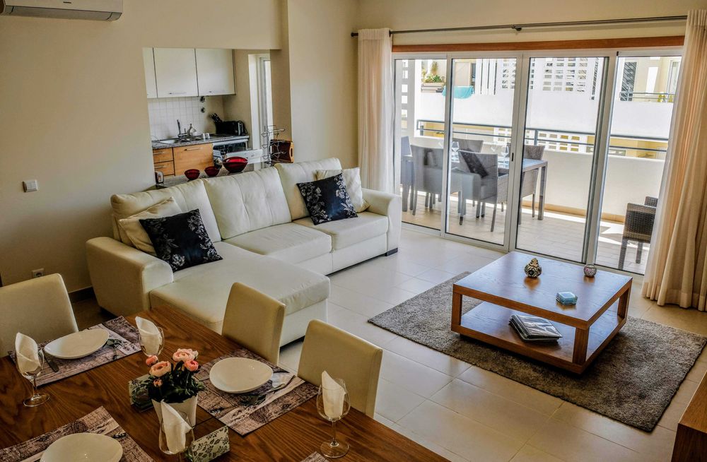Em Cabanas de Tavira - Moderno T2 com piscina e garagem no Cabanas Beach Club