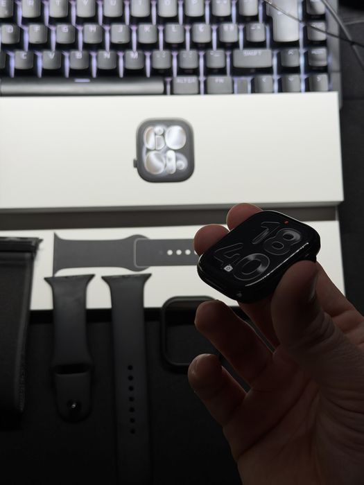 Apple Watch Series 11 GPS 46mm na cor Jet Black - EXCELENTE ESTADO