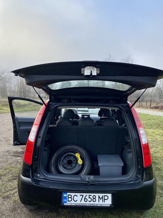 Mitsubishi Colt, 1.1 бензин, економний міський хетчбек