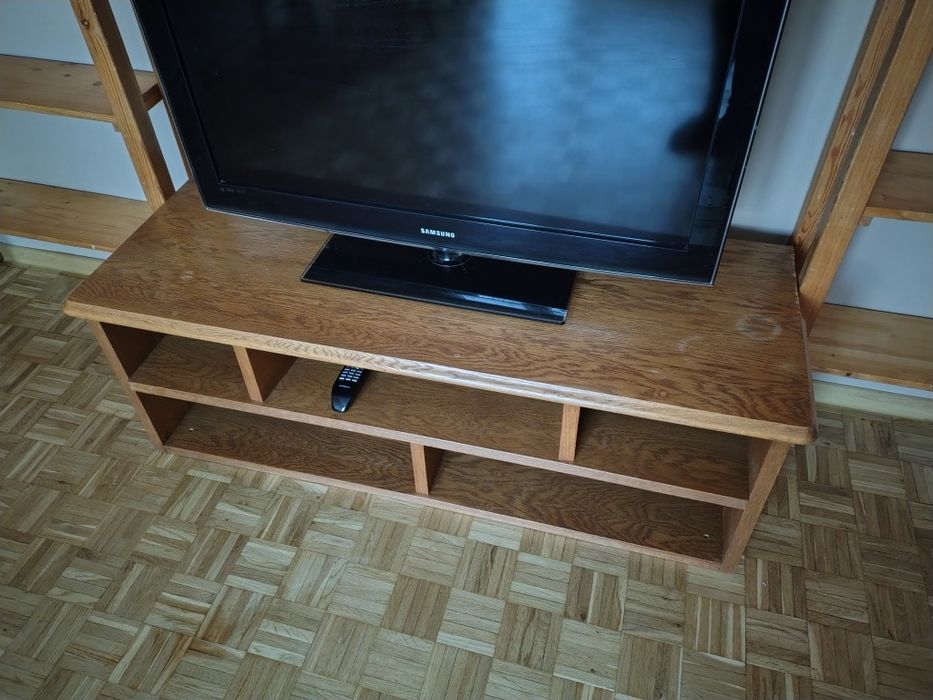 Szafka RTV pod telewizor