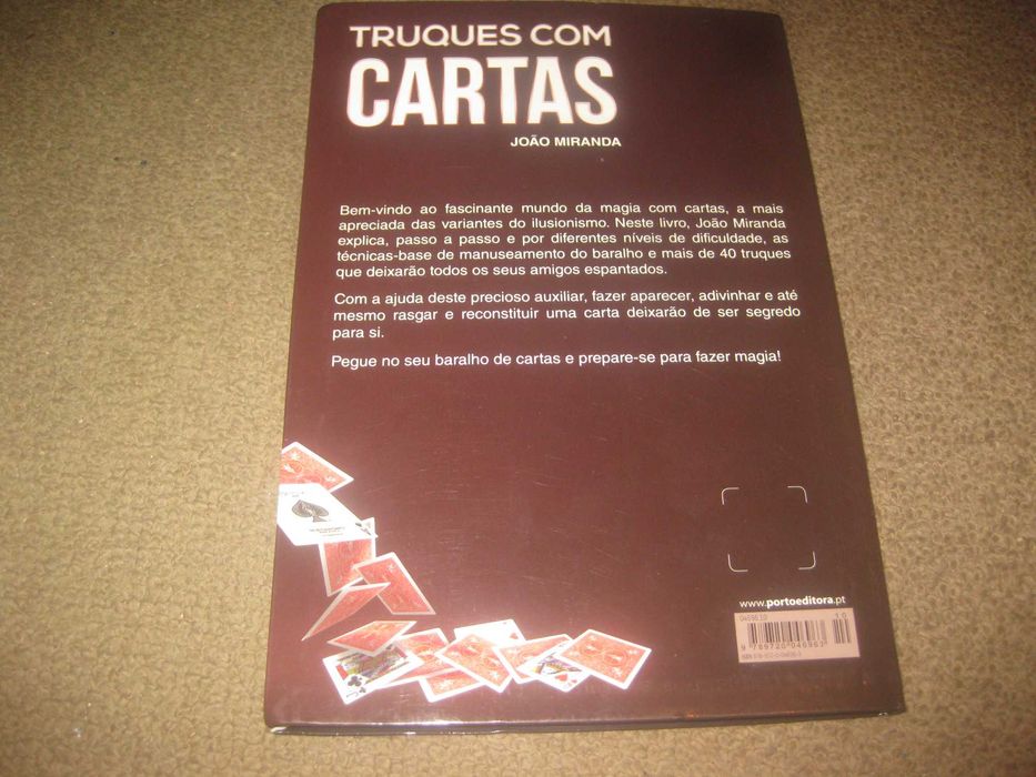 Livro "Truques com Cartas" de João Miranda