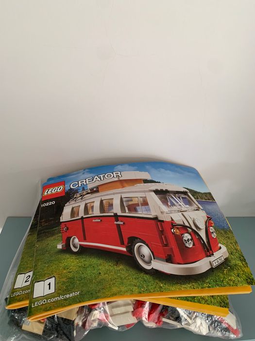 lego 10220 volkswagen T1 camper van