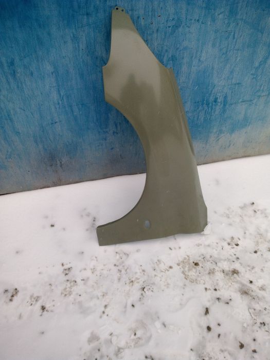 Крило Пежо 206 98-