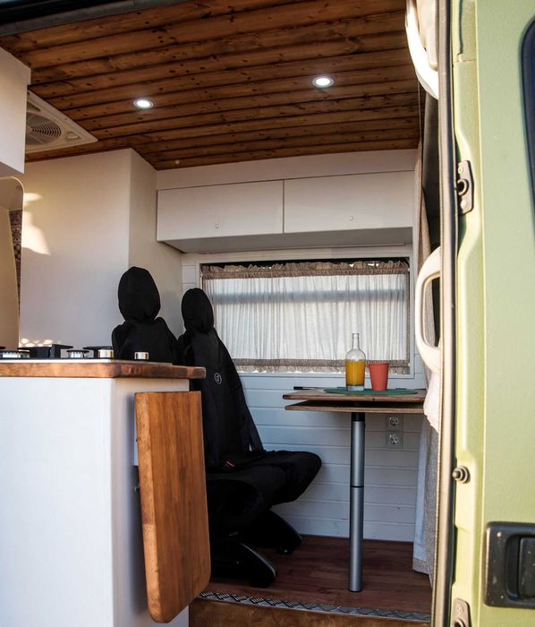Venda Autocaravana Renault Master 4 lugares