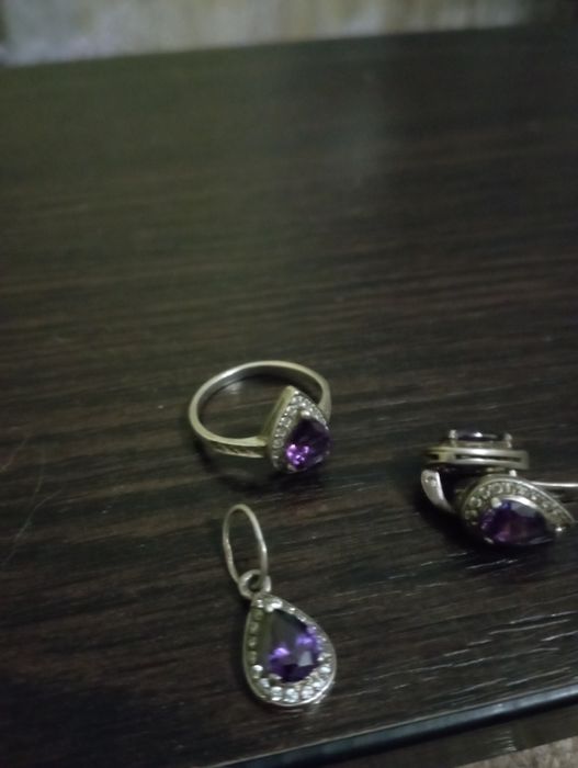 Продам серебряные украшения