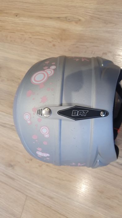 Kask narciarski dziewczecy