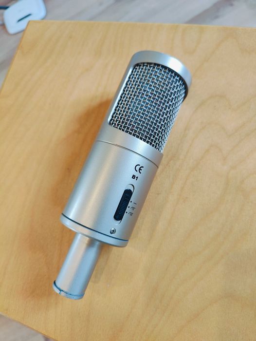 Studio Projects B164284937110787122