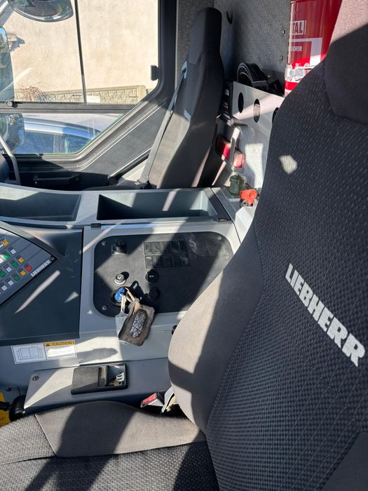 Кран Liebherr LTM 1055-3.2 2011.