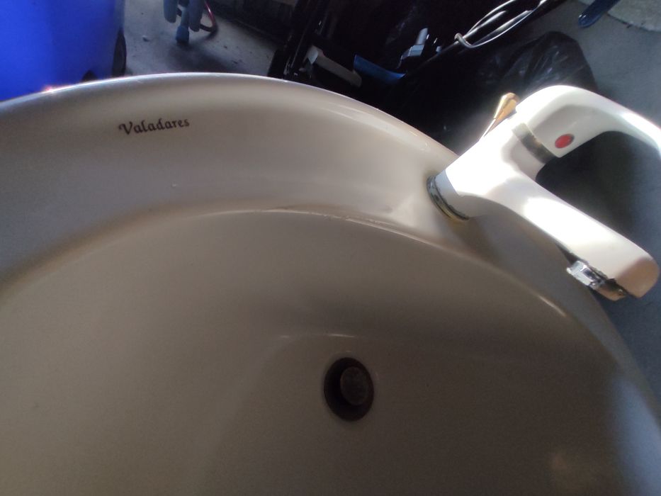 Umywalka pod zabudowę + marmurowy blat