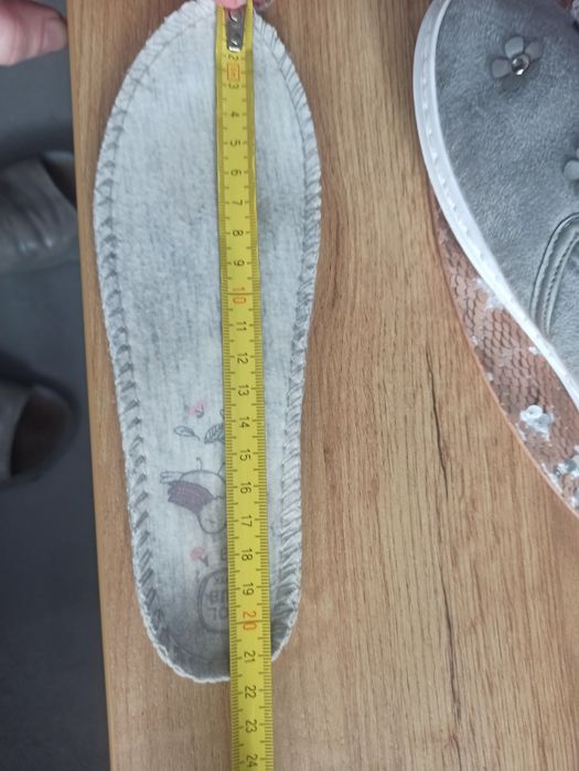 Trampki tenisówki wsuwane cool Club rozm. 33