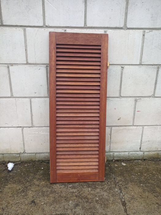 Okiennice-drzwiczki z Machoniu 101/38