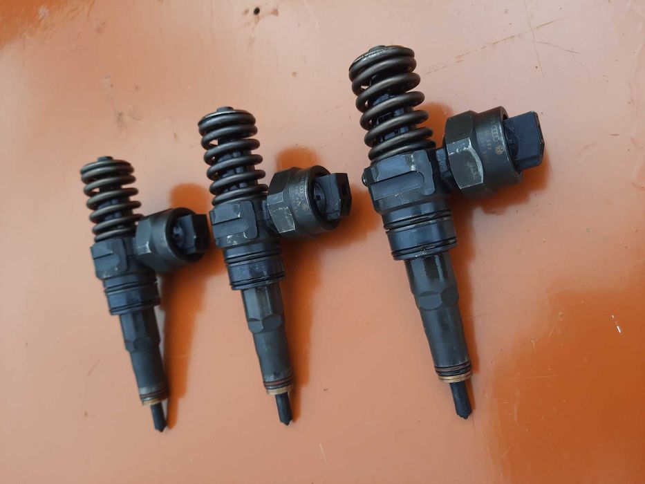 Насос форсунка VW Bosh 0414720007 Audi Skoda Seat 1.9 tdi Passat B5