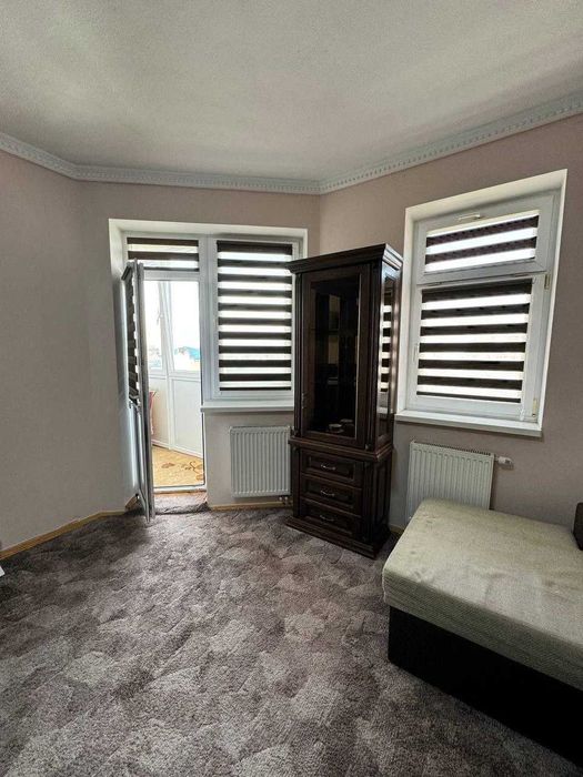 Продається  двокімнатна квартира в центральній частині міста