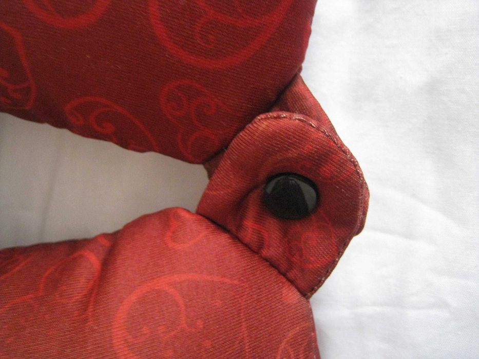 Almofada de Pescoço Bordô