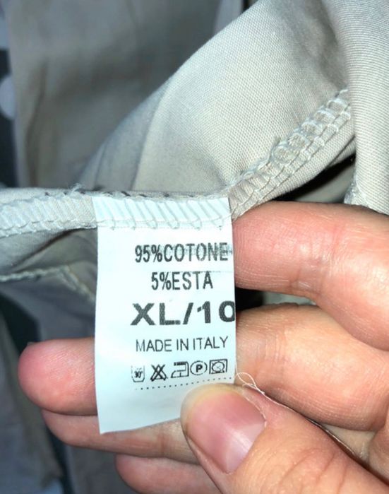 Kremowa marynarka z kokardką