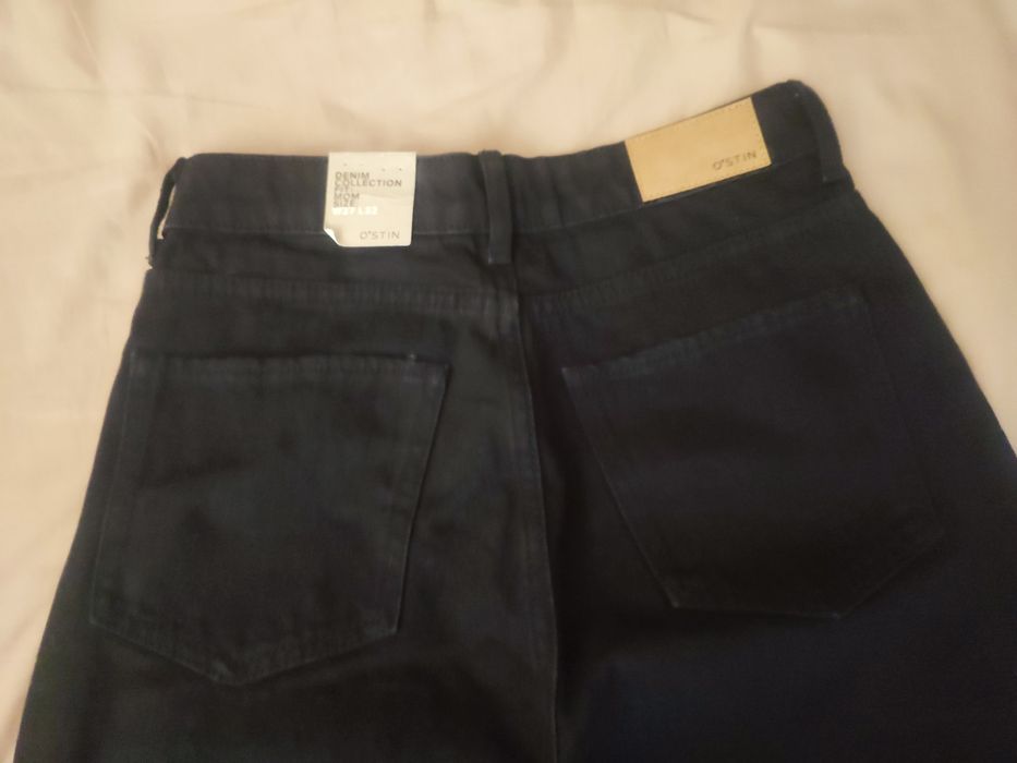 Жіночі джинси МОМ. O'STIN.  Дуже чудової якості!