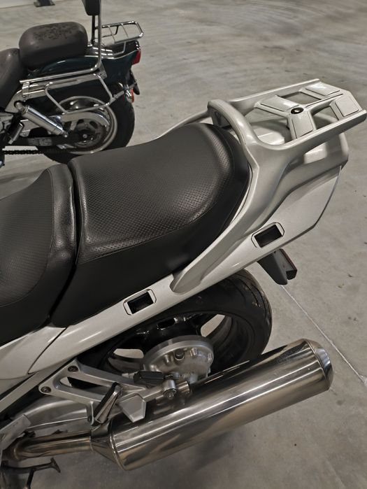 Yamaha fjr 1300 bagażnik 2002