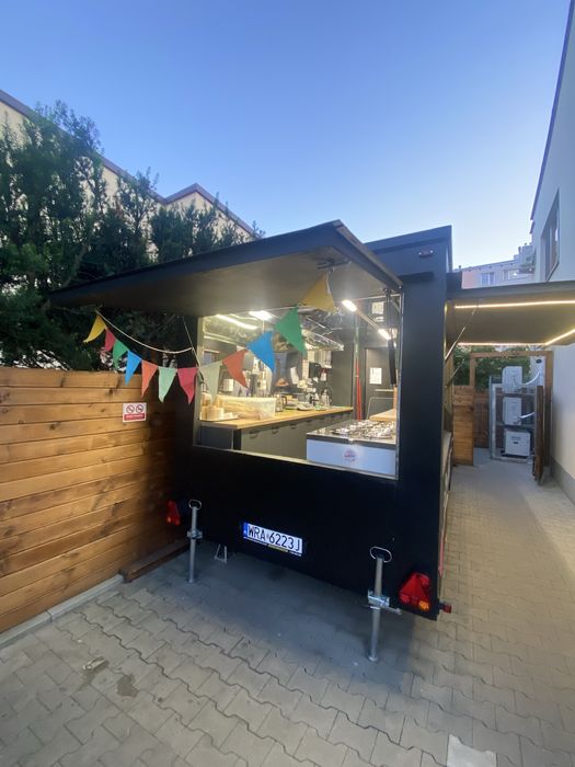 Przyczepa gastronomiczna do sprzedaży lodów gałkowanych