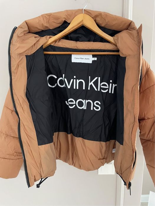 Жіноча куртка Calvin Klein XS,S,M