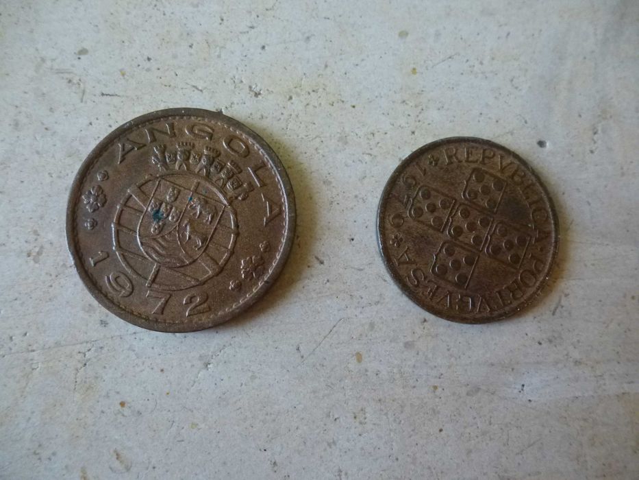 Nota e moedas antigas Portuguesas