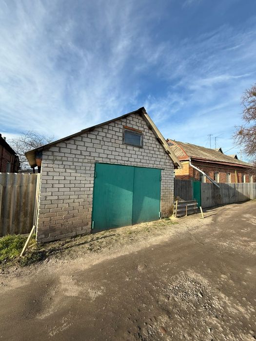 Продаж  будинку у Дергачах