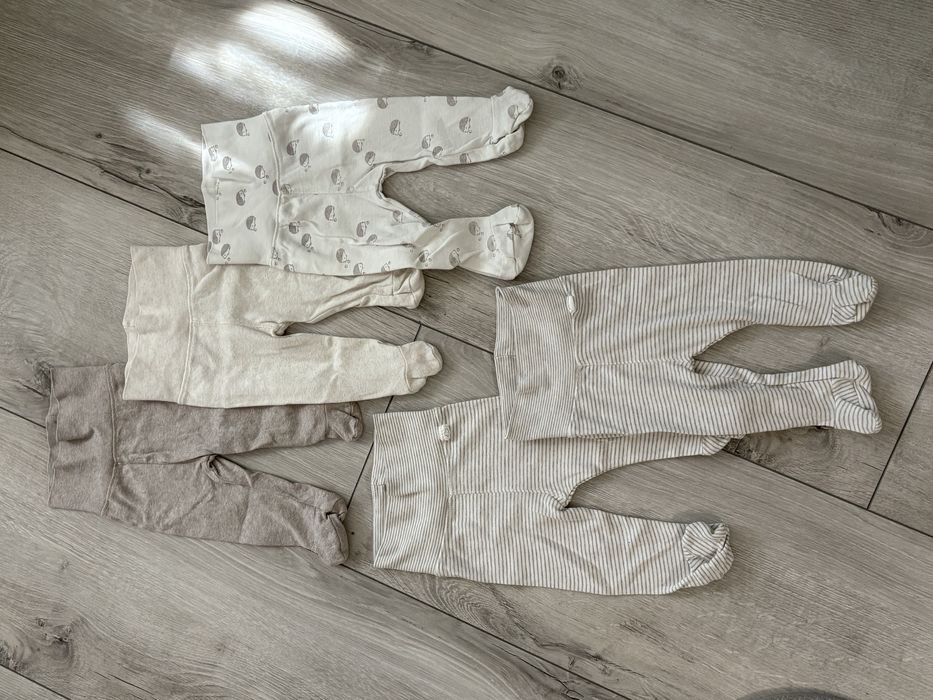 Półśpiochy niemowlęce 5-pak bawełniane leginsy ze stópkami H&M 56