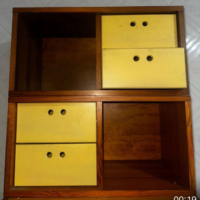 Armário em madeira maciça , conjunto de 3 peças . Vendo separado ou conjunto