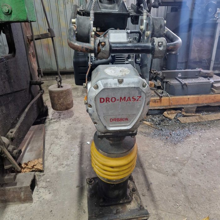 Skoczek , ubijak , zagęszczarka