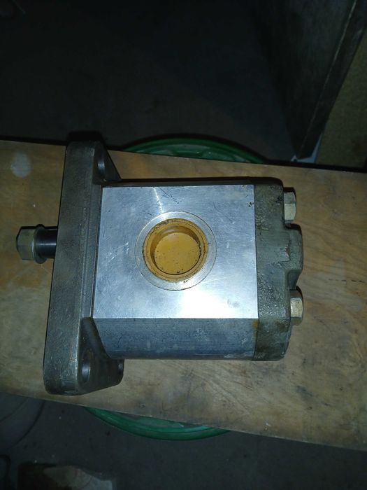 ddr orsta hydraulik pompa